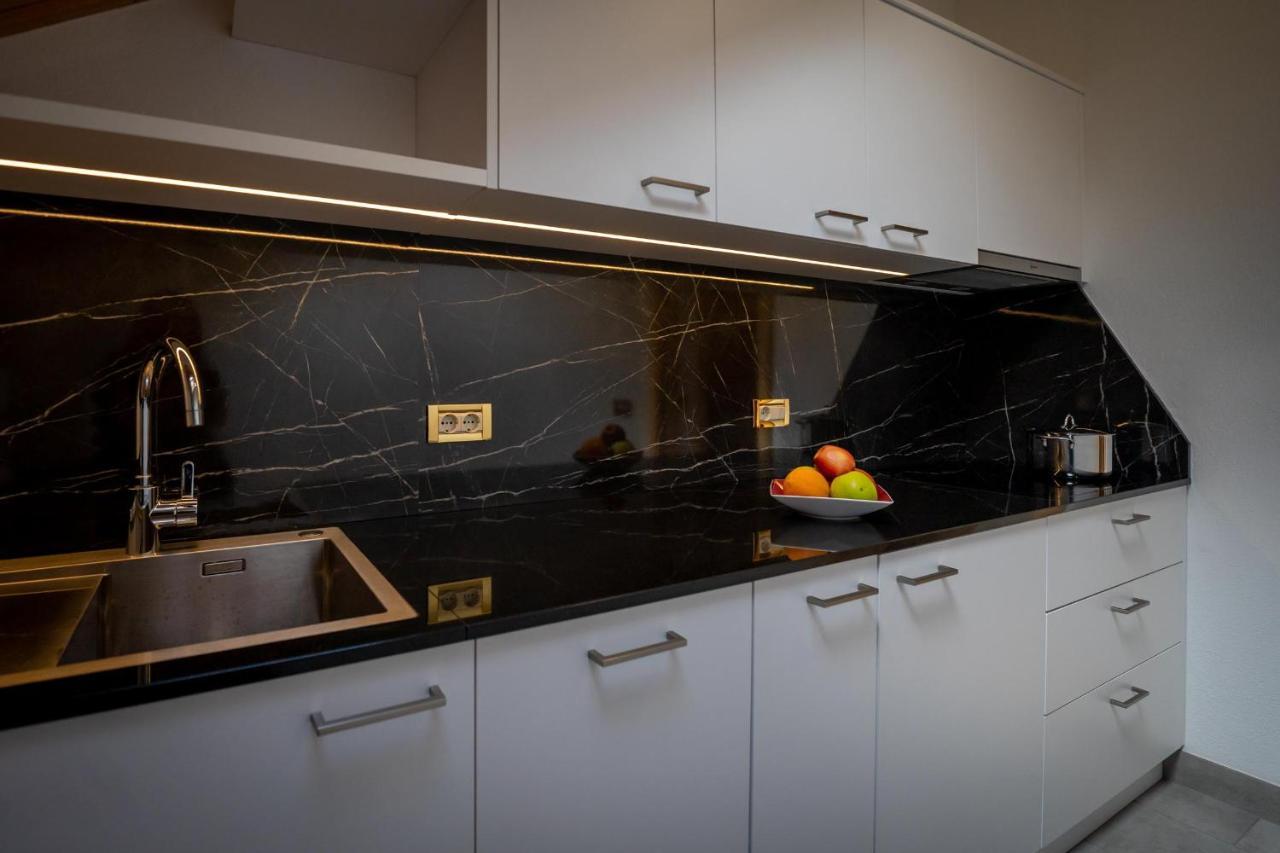 لا فيلا Apartments Lasteis المظهر الخارجي الصورة