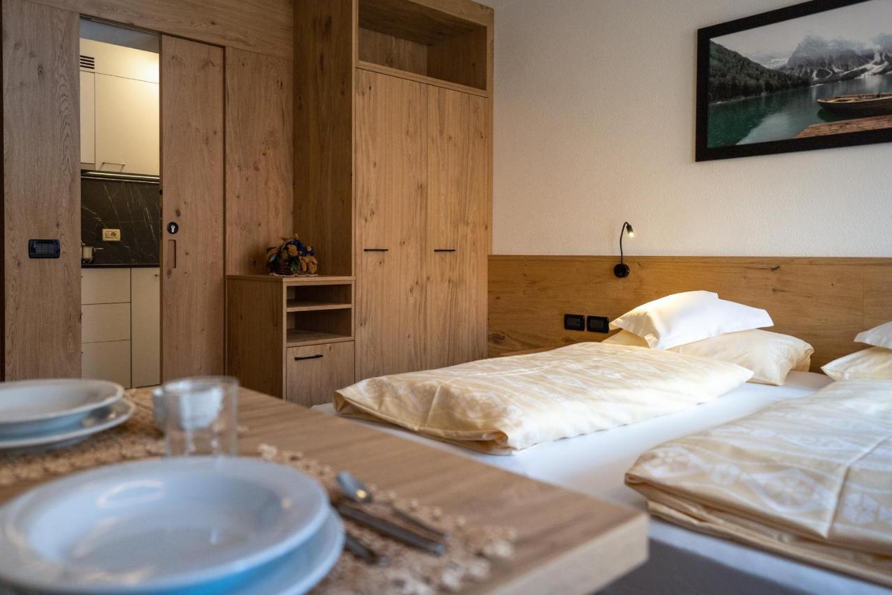 لا فيلا Apartments Lasteis المظهر الخارجي الصورة
