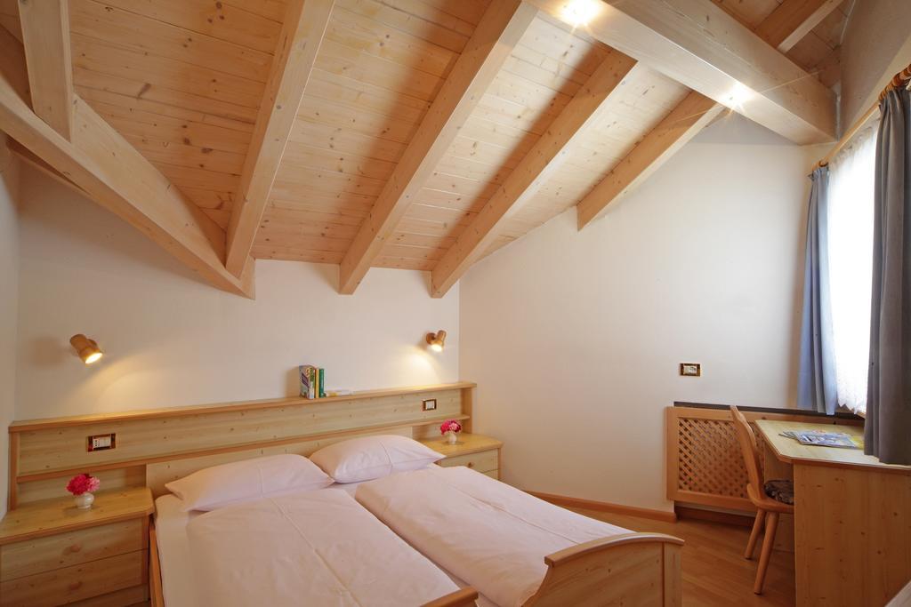 لا فيلا Apartments Lasteis المظهر الخارجي الصورة